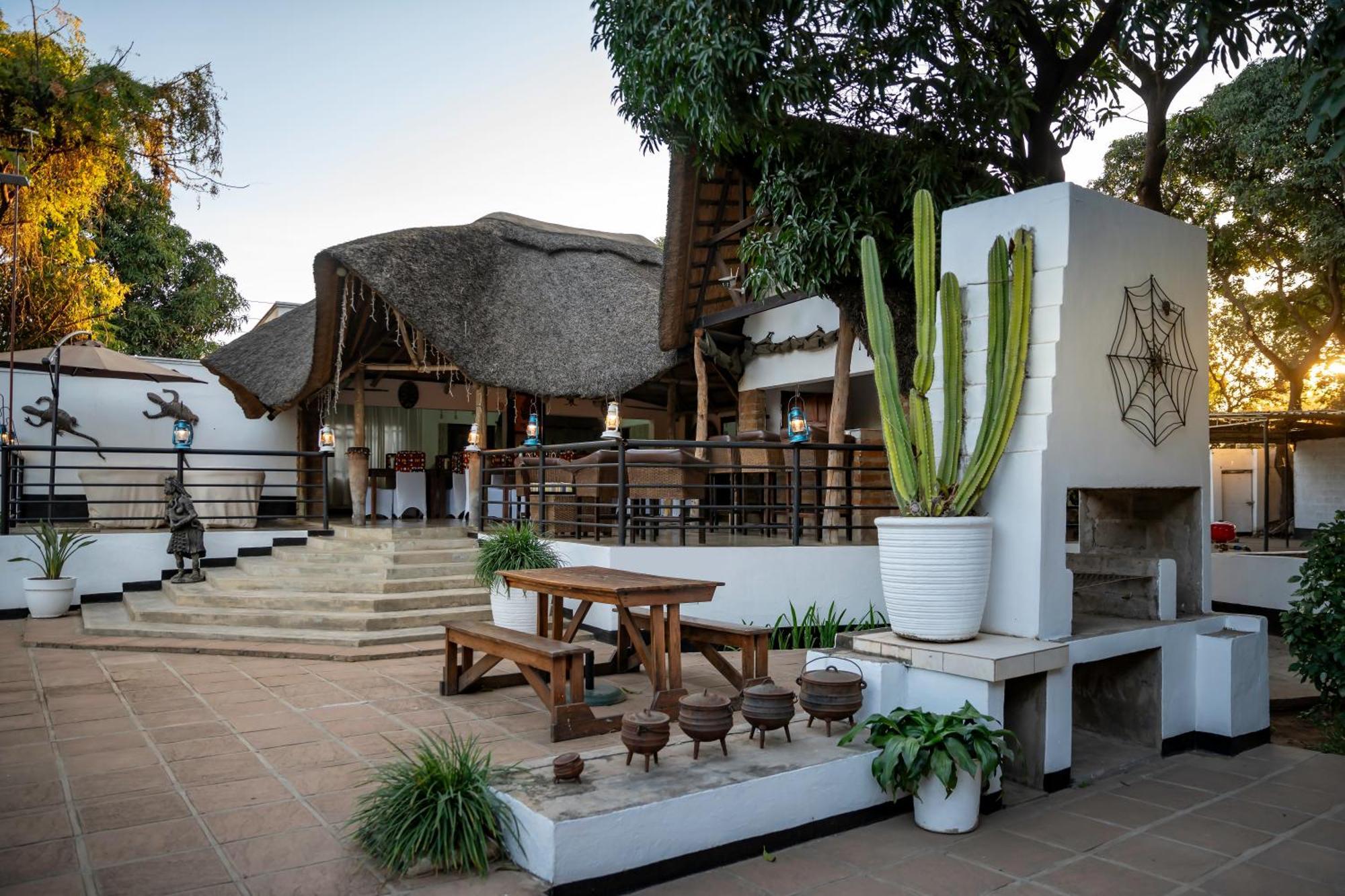 Ngoma Zanga Lodge Ливингстон Экстерьер фото