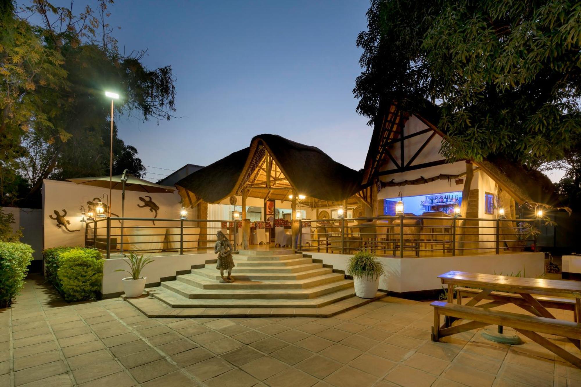 Ngoma Zanga Lodge Ливингстон Экстерьер фото