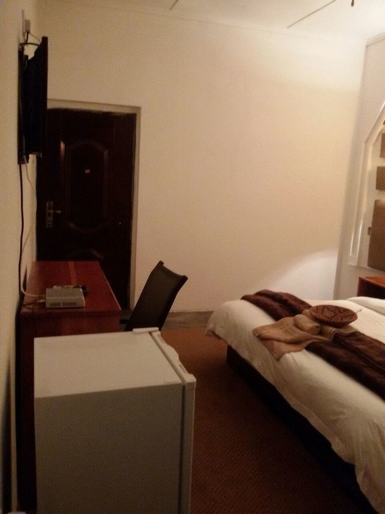 Ngoma Zanga Lodge Ливингстон Экстерьер фото